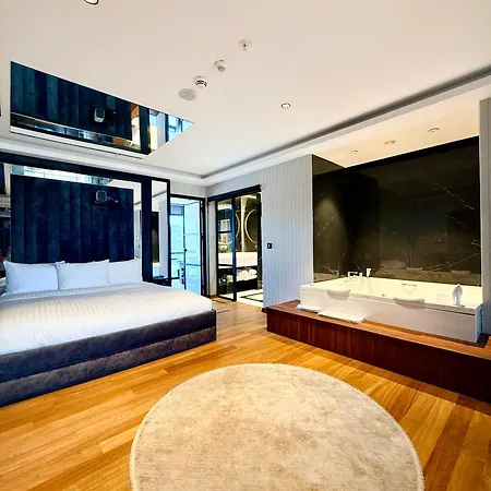 Hotel Cityloft 175 *