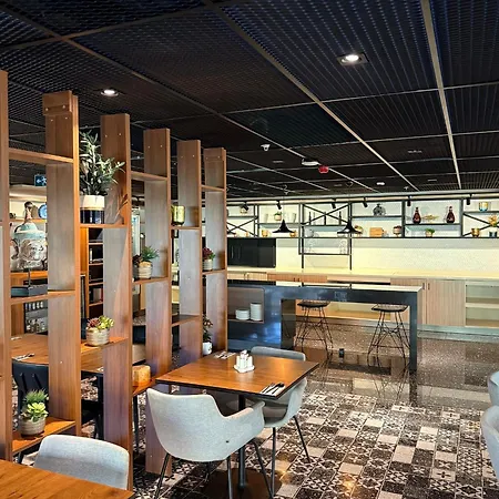 Ξενοδοχείο Cityloft 175 *